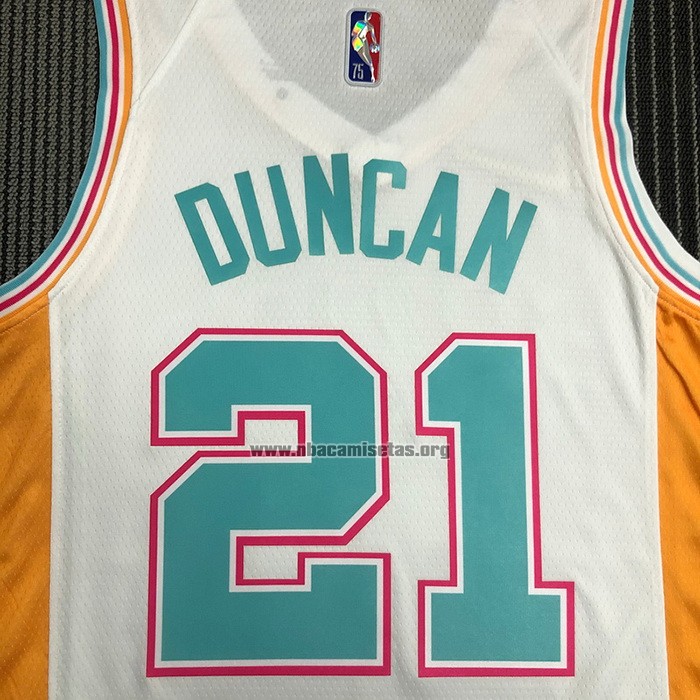 Camiseta San Antonio Spurs Tim Duncan NO 21 Ciudad 2021-22 Blanco